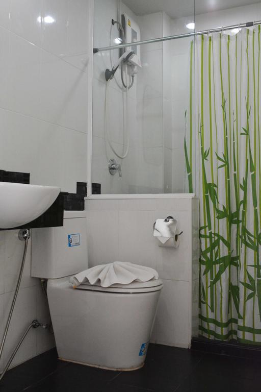 Angelina Guesthouse Patong Chambre photo