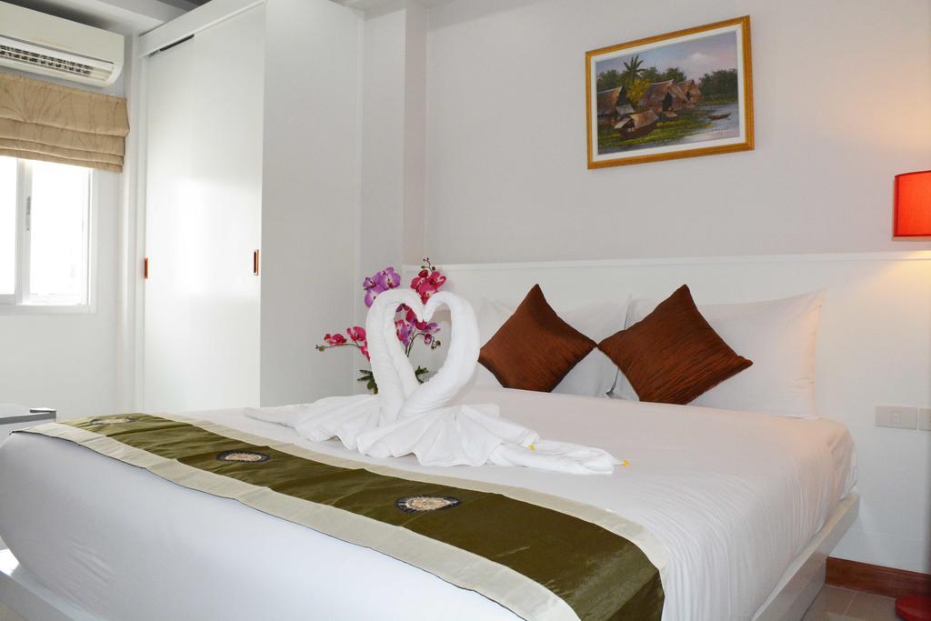 Angelina Guesthouse Patong Chambre photo