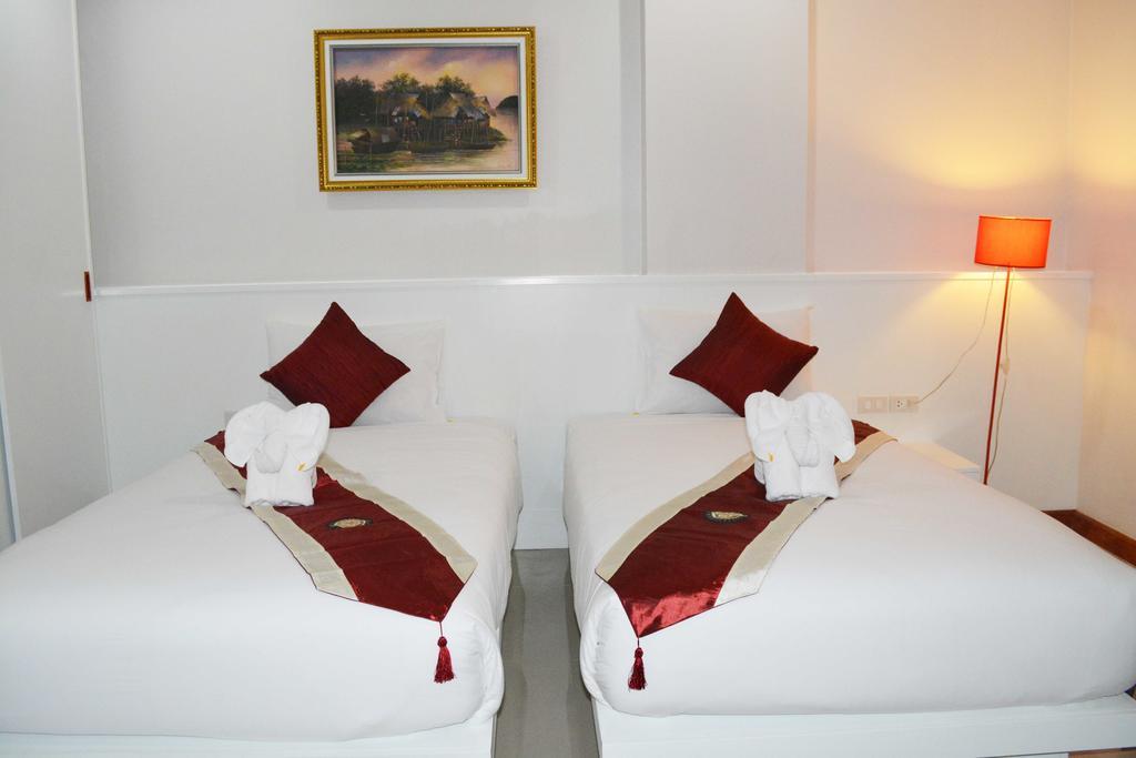 Angelina Guesthouse Patong Chambre photo