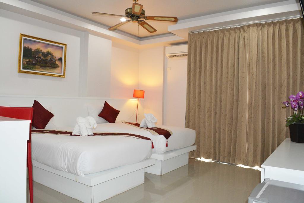 Angelina Guesthouse Patong Chambre photo